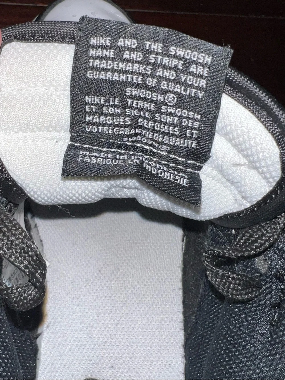 Nike Dunk Low Panda sneakers in black & white Size: 7